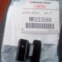 mitsubishi mr233569