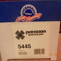 Деталь precision 5445