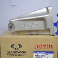 ssang yong 6652232004