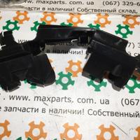 Деталь toyota 1659325040